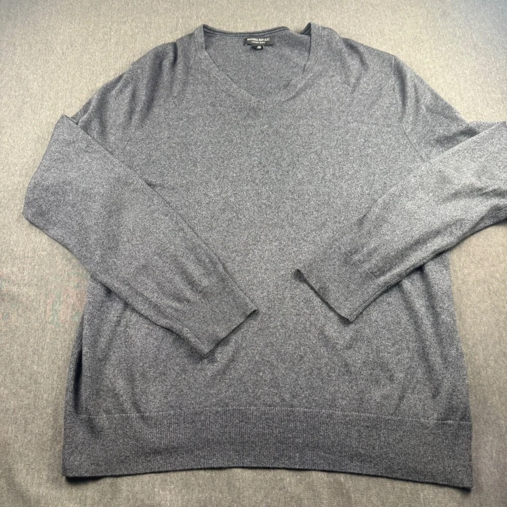 Banana Republic Luxury Blend Silk Cotton Cashmere V-Neck Sweater Mens Large Gray